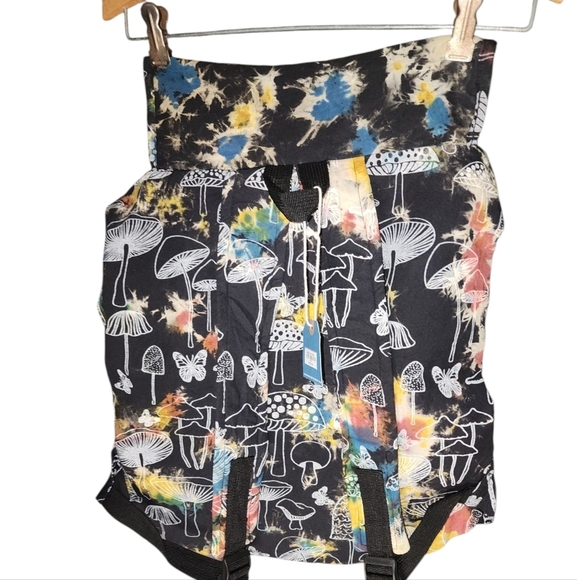 Illustrated Mushroom Tie Dye Backpack bought from Earthbound Trading Company NWT - Picture 3 of 9